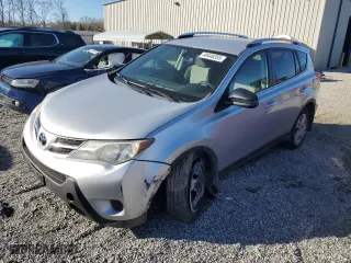 2014 Toyota RAV4 LE with VIN JTMBFREV3ED049841, listed as a Copart auction lot 49446355 with 152,243 mi miles and Salvage Title. Bid and sale history available at carsss.com. Image 1.