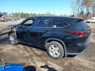 2021 Toyota Highlander L with VIN 5TDCZRBH8MS070150, listed as a IAAI auction lot 41642207 with 32,791 mi miles and . Bid and sale history available at DreamBid. Image 14.