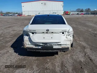 2020 Nissan Maxima Platinum with VIN 1N4AA6FV6LC374693, listed as a IAAI auction lot 41253104 with 123,231 mi miles and . Bid and sale history available at DreamBid. Image 17.