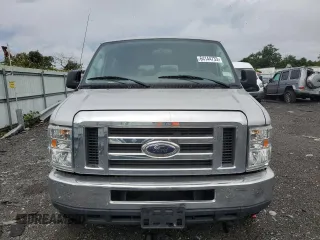 2011 Ford Econoline Passenger XL z VIN 1FBSS3BL5BDB10912, wystawiony jako Copart lot #42897565 z przebiegiem 81 907 mil mil oraz Nie do naprawy • Non repairable. Historia ofert i sprzedaży dostępna na DreamBid. Obrazek 5.