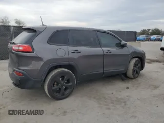 2018 Jeep Cherokee Limited z VIN 1C4PJLDB2JD621355, wystawiony jako Copart lot #88645085 z przebiegiem 135 787 mil mil oraz Szkoda całkowita • Salvage title. Historia ofert i sprzedaży dostępna na DreamBid. Obrazek 3.