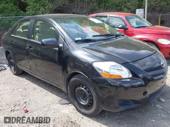 2008 Toyota Yaris z VIN JTDBT923784023369, wystawiony jako IAAI lot #42392943 z przebiegiem 202 679 mil mil oraz . Historia ofert i sprzedaży dostępna na DreamBid. Obrazek 1.