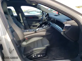 2018 Porsche Panamera 4S with VIN WP0AB2A73JL135379, listed as a Copart auction lot 49019382 with 25,443 mi miles. Bid and sale history available at carsss.com. Image 5.