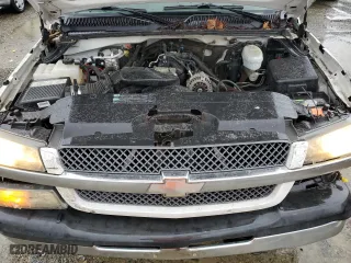 2004 Chevrolet Silverado 1500 LS with VIN 2GCEK19V441100438, listed as a Copart auction lot 45214535 with 231,075 mi miles and Salvage Title. Bid and sale history available at carsss.com. Image 11.