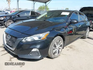 2019 Nissan Altima S with VIN 1N4BL4BV0KN323816, listed as a IAAI auction lot 42081799 with 117,230 mi miles and . Bid and sale history available at carsss.com. Image 19.