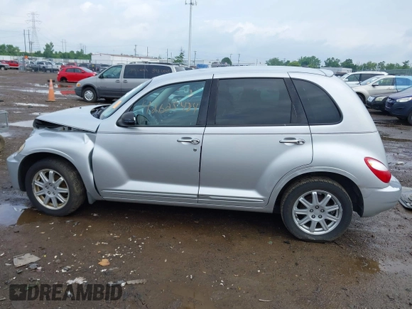 2009 Chrysler PT Cruiser Touring с VIN 3A8FY58939T598225, выставлен на аукционе IAAI как лот 42625434 с пробегом 82 249 миль миль и . История ставок и продаж доступна на DreamBid. Изображение 14.