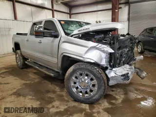 2019 GMC Sierra 2500HD Denali with VIN 1GT12SEY1KF202113, listed as a Copart auction lot 46548095 with 0 mi miles and Salvage Title. Bid and sale history available at carsss.com. Image 4.