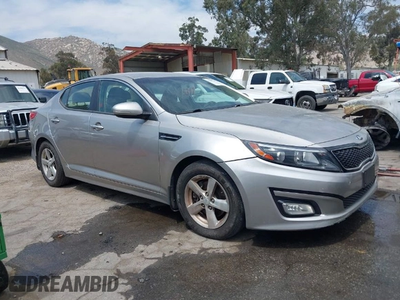 2014 Kia Optima LX with VIN KNAGM4A74E5489032, listed as a IAAI auction lot 41999733 with 83,998 mi miles. Bid and sale history available at carsss.com. Image 1.