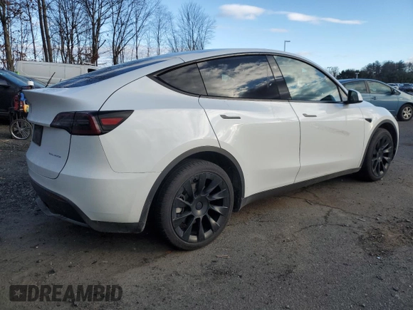 2023 Tesla Model Y Long Range with VIN 7SAYGAEE1PF967353, listed as a Copart auction lot 88700135 with 16,249 mi miles and Salvage Title. Bid and sale history available at DreamBid. Image 3.