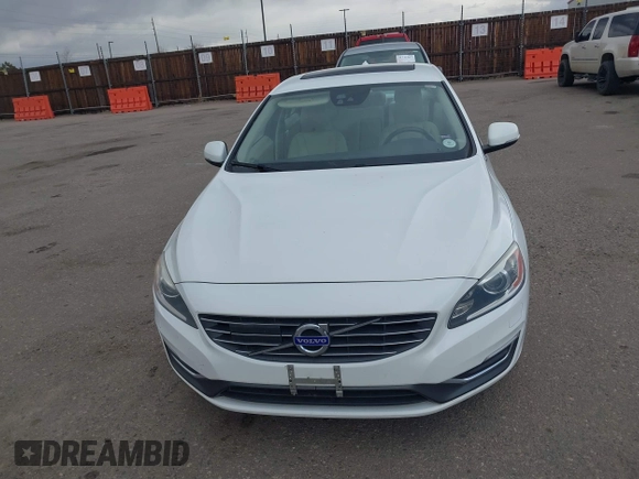 2015 Volvo S60 T5 Platinum with VIN YV1612TM2F1335209, listed as a IAAI auction lot 41722585 with 93,379 mi miles. Bid and sale history available at carsss.com. Image 12.