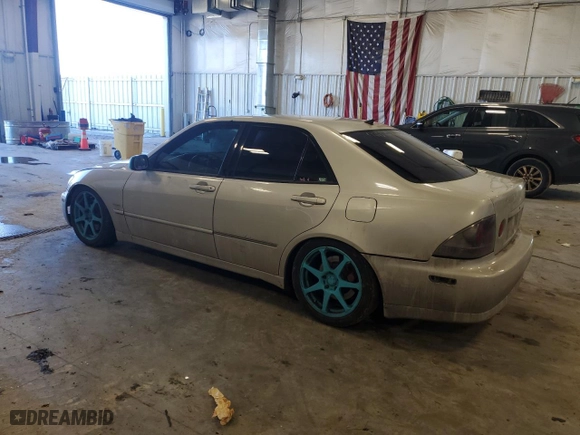 2004 Lexus IS 300 with VIN JTHBD192940089367, listed as a Copart auction lot 46732525 with 258,580 mi miles and Non Repairable. Bid and sale history available at carsss.com. Image 2.