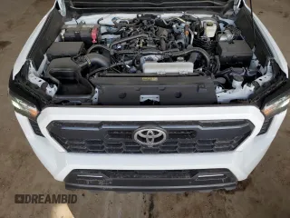 2025 Toyota Tacoma SR with VIN 3TMLB5JN0SM088997, listed as a Copart auction lot 50373065 with 2,934 mi miles and Salvage Title. Bid and sale history available at DreamBid. Image 11.