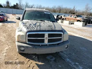2005 Dodge Durango SLT z VIN 1D4HD48D45F509957, wystawiony jako Copart lot #45083915 z przebiegiem 334 568 mil mil oraz Szkoda całkowita • Salvage title. Historia ofert i sprzedaży dostępna na DreamBid. Obrazek 12.