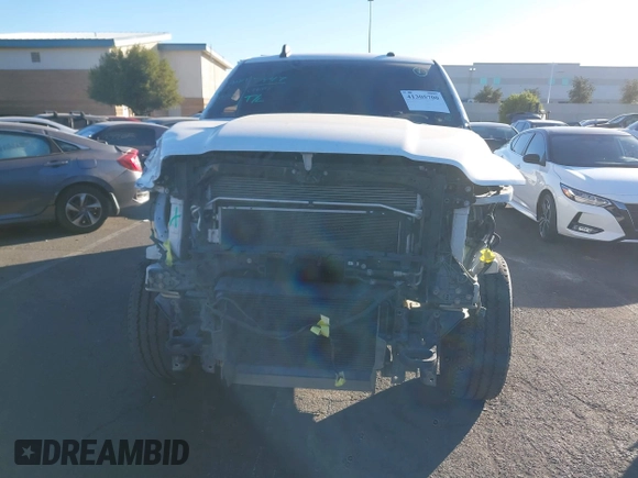 2021 Ram 2500 Big Horn with VIN 3C6UR5DL5MG633465, listed as a IAAI auction lot 41305700 with 73,636 mi miles. Bid and sale history available at carsss.com. Image 13.