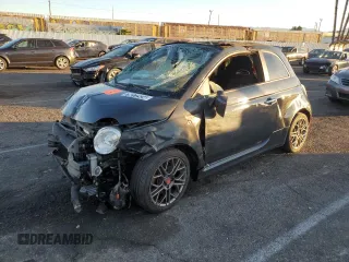 2017 FIAT 500 Abarth z VIN 3C3CFFJH5HT506199, wystawiony jako Copart lot #79272934 z przebiegiem 99 999 mil mil oraz Tytuł czysty. Historia ofert i sprzedaży dostępna na DreamBid. Obrazek 1.
