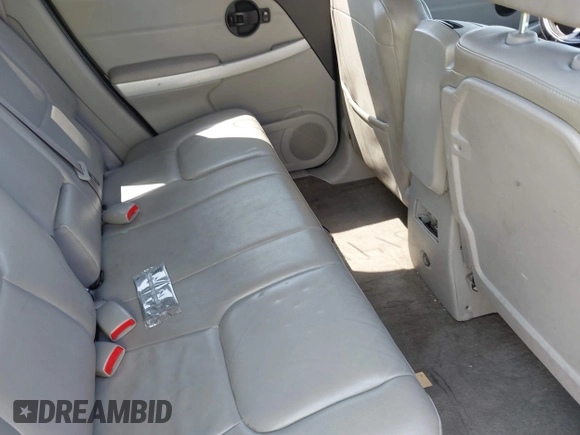 2007 Chevrolet Equinox LT z VIN 2CNDL73F176100851, wystawiony jako IAAI lot #42117225 z przebiegiem Nie podano mil oraz . Historia ofert i sprzedaży dostępna na DreamBid. Obrazek 8.