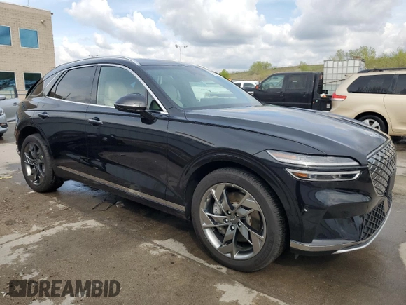 2024 Genesis GV70 Advanced with VIN 5NMMCET12RH003344, listed as a Copart auction lot 56329285 with 7,357 mi miles and Salvage title. Bid and sale history available at DreamBid. Image 4.