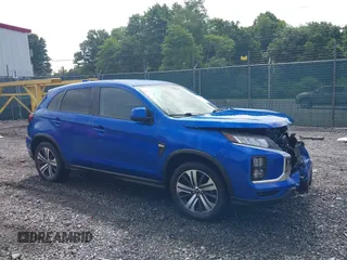 2021 Mitsubishi Outlander ES z VIN JA4ARUAU4MU031344, wystawiony jako IAAI lot #39829253 z przebiegiem 28 109 mil mil oraz . Historia ofert i sprzedaży dostępna na DreamBid. Obrazek 1.