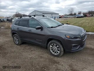 2019 Jeep Cherokee Latitude Plus with VIN 1C4PJMLB6KD137780, listed as a Copart auction lot 49614055 with 163,208 mi miles and Salvage Title. Bid and sale history available at carsss.com. Image 4.