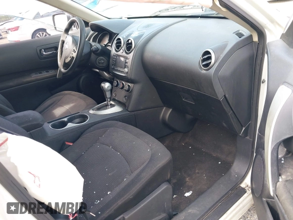 2011 Nissan Rogue SV z VIN JN8AS5MT8BW172782, wystawiony jako IAAI lot #42005682 z przebiegiem 178 755 mil mil oraz . Historia ofert i sprzedaży dostępna na DreamBid. Obrazek 5.