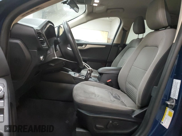2020 Ford Escape SE z VIN 1FMCU9G6XLUC11649, wystawiony jako Copart lot #58934695 z przebiegiem 109 495 mil mil oraz Czysty tytuł • Clean title. Historia ofert i sprzedaży dostępna na DreamBid. Obrazek 7.