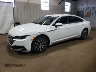 2020 Volkswagen Arteon SE с VIN WVWBR7AN7LE014227, выставлен на аукционе Copart как лот 67068604 с пробегом 58 375 миль миль и Чистый • Clean title. История ставок и продаж доступна на DreamBid. Изображение 1.
