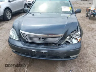2004 Lexus LS 430 z VIN JTHBN36F540167319, wystawiony jako IAAI lot #42297432 z przebiegiem 181 904 mil mil oraz . Historia ofert i sprzedaży dostępna na DreamBid. Obrazek 6.