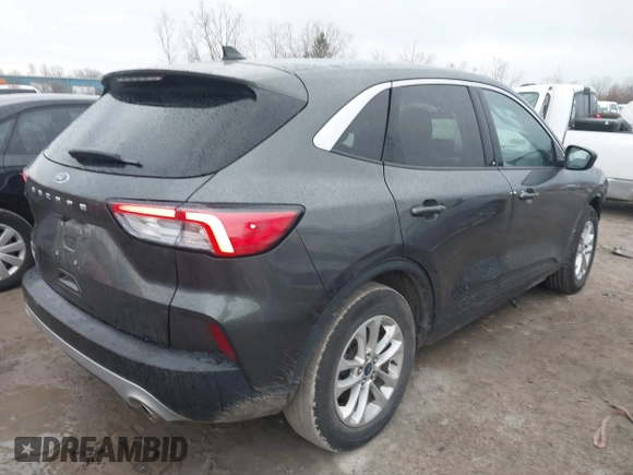 2020 Ford Escape SE with VIN 1FMCU0G66LUC77076, listed as a IAAI auction lot 41928130 with 61,637 mi miles and . Bid and sale history available at carsss.com. Image 4.
