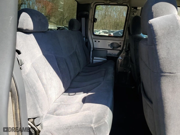 2001 Chevrolet Silverado 1500 LT with VIN 1GCEC19T41Z189653, listed as a Copart auction lot 49685925 with 393,922 mi miles and Salvage Title. Bid and sale history available at carsss.com. Image 10.