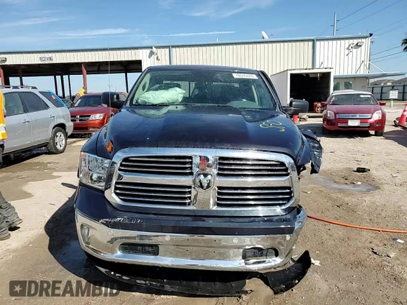 2015 Ram 1500 Outdoorsman z VIN 1C6RR6LT1FS729196, wystawiony jako Copart lot #81125114 z przebiegiem Nie podano mil oraz Szkoda całkowita • Salvage title. Historia ofert i sprzedaży dostępna na DreamBid. Obrazek 15.