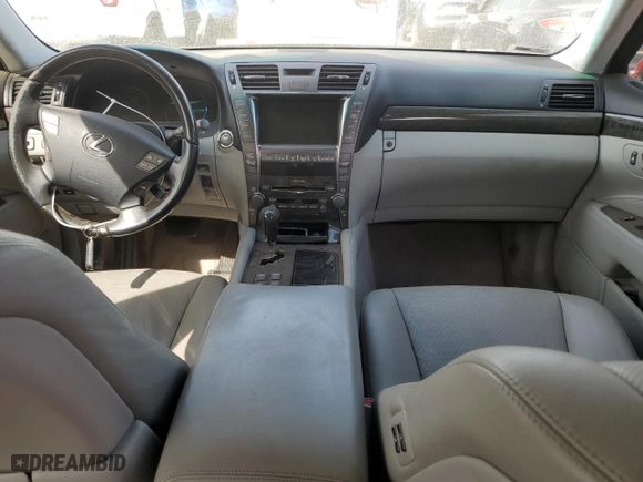 2007 Lexus LS 460 LWB with VIN JTHGL46F475005142, listed as a Copart auction lot 66244084 with NaN miles and Clean Title. Bid and sale history available at carsss.com. Image 8.