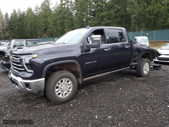 2024 Chevrolet Silverado 2500HD LTZ with VIN 2GC4YPE70R1111772, listed as a Copart auction lot 85321834 with 9,713 mi miles and Salvage Title. Bid and sale history available at carsss.com. Image 1.
