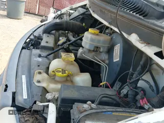 2002 Dodge RAM with VIN 2B7HB11Y72K103750, listed as a IAAI auction lot 42031967 with 160,041 mi miles and . Bid and sale history available at DreamBid. Image 19.