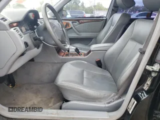 2001 Mercedes-Benz E-Class with VIN WDBJF65J61B307118, listed as a Copart auction lot 72564424 with Not Provided miles and Clean Title. Bid and sale history available at carsss.com. Image 7.