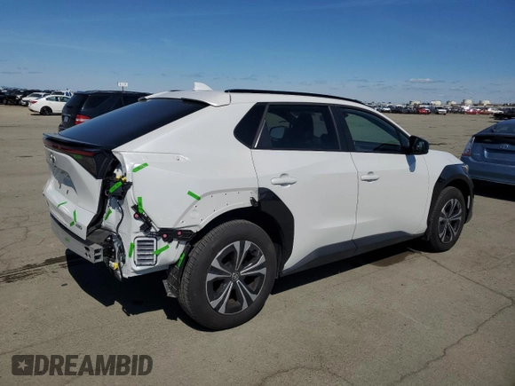 2024 Toyota bZ4X XLE with VIN JTMABACA8RA073861, listed as a Copart auction lot 50030475 with 6,465 mi miles and Salvage Title. Bid and sale history available at DreamBid. Image 3.