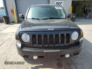 2016 Jeep Patriot Sport with VIN 1C4NJRBB0GD512043, listed as a Copart auction lot 55290535 with 210,373 mi miles and Clean Title. Bid and sale history available at carsss.com. Image 5.