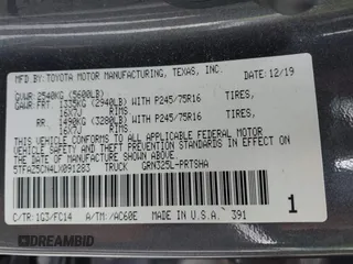 2020 Toyota Tacoma SR5 z VIN 5TFAZ5CN4LX091283, wystawiony jako IAAI lot #42076014 z przebiegiem 61 246 mil mil oraz . Historia ofert i sprzedaży dostępna na DreamBid. Obrazek 9.