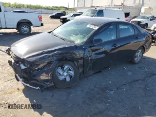 2024 Hyundai Elantra SE z VIN KMHLL4DG8RU660484, wystawiony jako Copart lot #54633295 z przebiegiem 22 431 mil mil oraz Szkoda całkowita • Salvage title. Historia ofert i sprzedaży dostępna na DreamBid. Obrazek 1.