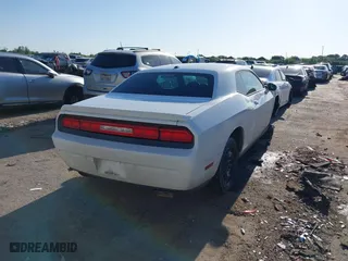2013 Dodge Challenger SXT with VIN 2C3CDYAGXDH616189, listed as a IAAI auction lot 41979561 with 149,496 mi miles. Bid and sale history available at carsss.com. Image 4.
