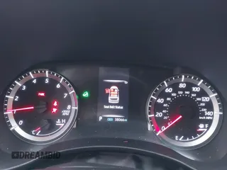2020 Toyota Highlander LE с VIN 5TDBZRBH9LS014227, выставлен на аукционе IAAI как лот 41479228 с пробегом 38 066 миль миль и . История ставок и продаж доступна на DreamBid. Изображение 7.