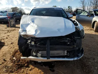 2019 Audi Q3 S line Premium Plus with VIN WA1EECF38K1079970, listed as a Copart auction lot 86531604 with 67,670 mi miles and Salvage Title. Bid and sale history available at carsss.com. Image 5.