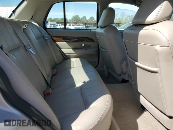 2008 Mercury Grand Marquis z VIN 2MHHM75VX8X604576, wystawiony jako Copart lot #49605405 z przebiegiem 142 553 mil mil oraz Szkoda całkowita • Salvage title. Historia ofert i sprzedaży dostępna na DreamBid. Obrazek 10.
