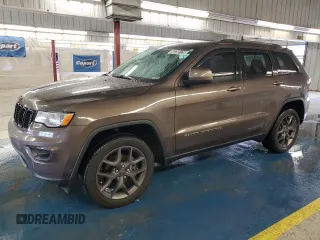 2020 Jeep Grand Cherokee Laredo E z VIN 1C4RJFAG4LC380188, wystawiony jako Copart lot #58388125 z przebiegiem 106 709 mil mil oraz Czysty tytuł • Clean title. Historia ofert i sprzedaży dostępna na DreamBid. Obrazek 1.
