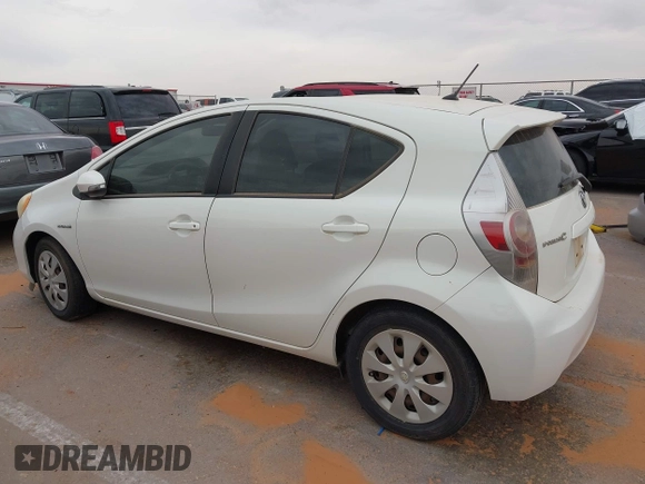 2013 Toyota Prius One z VIN JTDKDTB34D1039552, wystawiony jako IAAI lot #41993490 z przebiegiem 133 728 mil mil oraz . Historia ofert i sprzedaży dostępna na DreamBid. Obrazek 14.