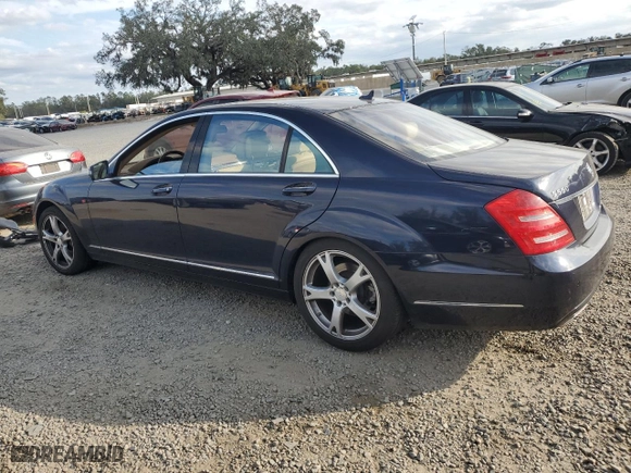 2013 Mercedes-Benz S-Class S 550 with VIN WDDNG7DB4DA493399, listed as a Copart auction lot 84270484 with 71,835 mi miles and Salvage Title. Bid and sale history available at carsss.com. Image 2.