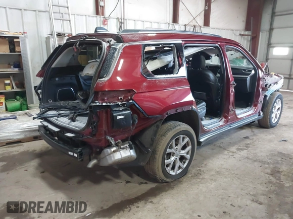 2022 Jeep Grand Cherokee Limited with VIN 1C4RJKBG4N8588696, listed as a IAAI auction lot 41367511 with Not provided miles and . Bid and sale history available at DreamBid. Image 4.