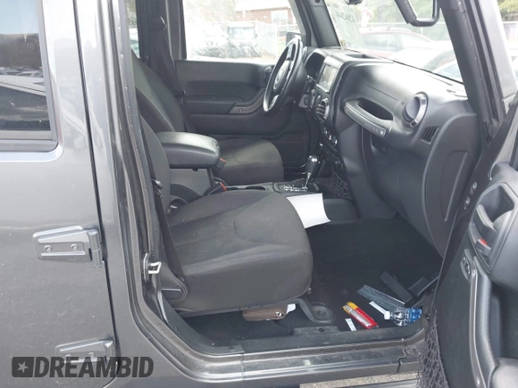 2018 Jeep Wrangler Unlimited Sport S z VIN 1C4HJWDG2JL930461, wystawiony jako IAAI lot #42042644 z przebiegiem 136 530 mil mil oraz . Historia ofert i sprzedaży dostępna na DreamBid. Obrazek 5.
