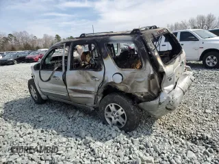 2005 Ford Escape Limited z VIN 1FMYU04115KA70415, wystawiony jako Copart lot #49111495 z przebiegiem Nie podano mil oraz Szkoda całkowita • Salvage title. Historia ofert i sprzedaży dostępna na DreamBid. Obrazek 2.