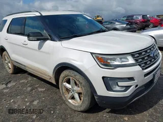 2017 Ford Explorer XLT z VIN 1FM5K8D83HGC80140, wystawiony jako IAAI lot #42336788 z przebiegiem 94 058 mil mil oraz . Historia ofert i sprzedaży dostępna na DreamBid. Obrazek 1.