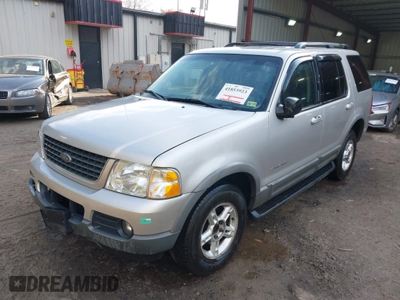 2002 Ford Explorer XLT with VIN 1FMZU63K02UD30577, listed as a IAAI auction lot 41853923 with 211,559 mi miles and . Bid and sale history available at DreamBid. Image 17.